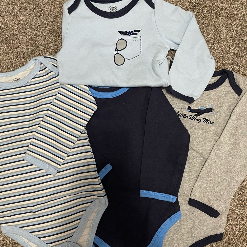 Luvable Friends Long Sleeve Aviation / Airplane Body Suit Set